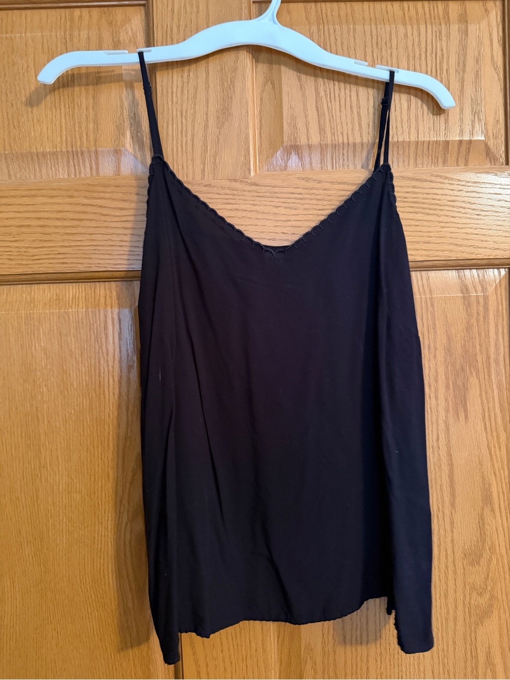 Old Navy Black Scalloped Trim Camisole